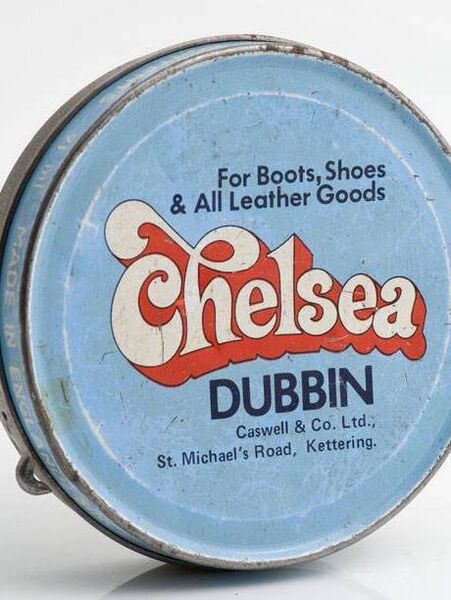 Who lathered Chelsea Dubbin over their football boots so they wouldn't crack or burst? Who lathered Chelsea Dubbin over their football boots so they wouldn't crack or burst?