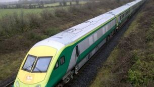<p>A vehicle has collided with the level crossing in Castlerea town.</p> <p>A vehicle has collided with the level crossing in Castlerea town.</p>