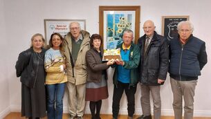 <p>The AGM of Comhaltas Ros Comáin was held in the Roscommon Community Sports Park. After 15 years of dedicated service Peadar Ó Breandúin, pictured here with members, announced his decision to step down as Cathaoirleach.</p> <p>The AGM of Comhaltas Ros Comáin was held in the Roscommon Community Sports Park. After 15 years of dedicated service Peadar Ó Breandúin, pictured here with members, announced his decision to step down as Cathaoirleach.</p>